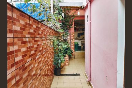 Casa à venda com 148m², 3 quartos e 2 vagas