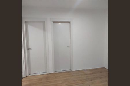 Apartamento à venda com 2 quartos, 39m² em Vila Isa, São Paulo