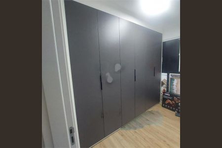 Apartamento à venda com 2 quartos, 39m² em Vila Isa, São Paulo
