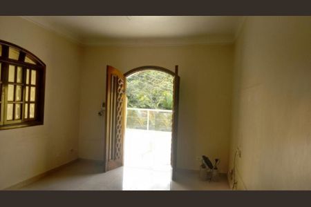 Casa à venda com 4 quartos, 300m² em Parque Monte Alegre, Taboão da Serra