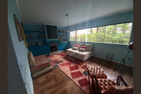 Casa à venda com 6 quartos, 600m² em Jardim Vitoria Regia, São Paulo