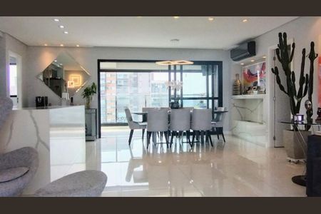 Apartamento à venda com 3 quartos, 145m² em Jardim das Acacias, São Paulo