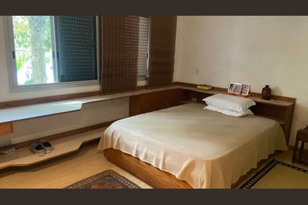 Apartamento à venda com 331m², 4 quartos e sem vaga