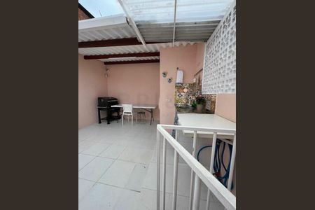 Casa à venda com 110m², 3 quartos e 2 vagas