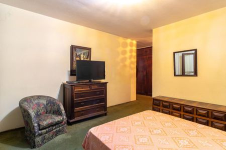 Casa à venda com 455m², 3 quartos e 6 vagas