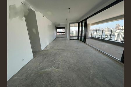 Apartamento à venda com 3 quartos, 211m² em Campo Belo, São Paulo