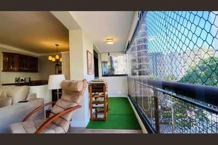 Apartamento à venda com 3 quartos, 125m² em Indianópolis, São Paulo