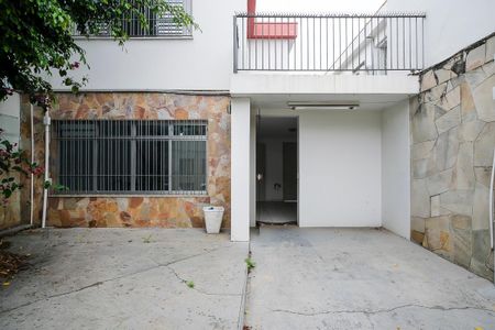 Casa à venda com 220m², 3 quartos e 2 vagasGaragem