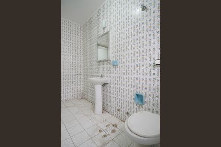 Casa à venda com 220m², 3 quartos e 2 vagasBanheiro Social