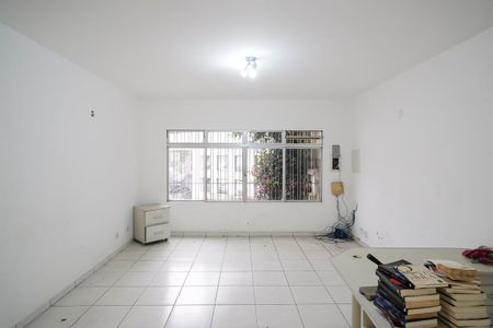 Casa à venda com 220m², 3 quartos e 2 vagasSala 1