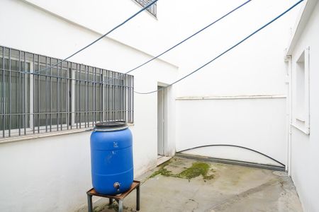 Casa à venda com 220m², 3 quartos e 2 vagasÁrea de serviço