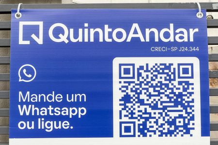 Casa à venda com 220m², 3 quartos e 2 vagasPlaca
