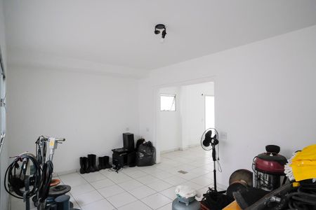 Casa à venda com 220m², 3 quartos e 2 vagasCozinha