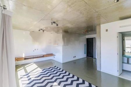Apartamento à venda com 1 quarto, 70m² em Santo Amaro, São Paulo