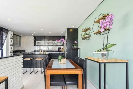 Apartamento à venda com 140m², 2 quartos e 2 vagas
