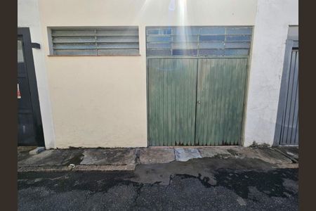 Casa à venda com 98m², 3 quartos e 2 vagas
