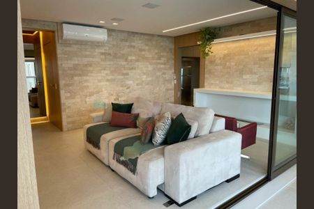 Apartamento à venda com 3 quartos, 139m² em Jardim das Acacias, São Paulo