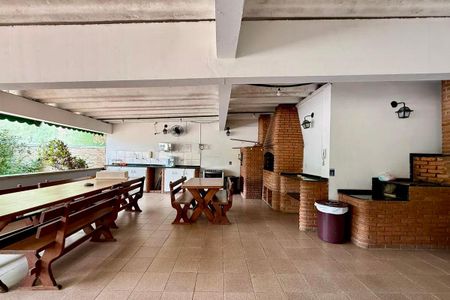 Apartamento à venda com 71m², 2 quartos e 1 vaga Apartamento à venda com 71m², 2 quartos e 1 vagaChurrasqueira