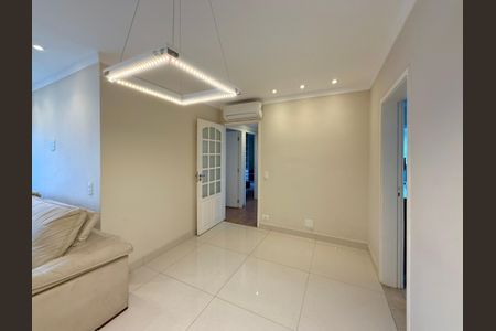 Sala  de apartamento à venda com 2 quartos, 71m² em Vila Gertrudes, São Paulo