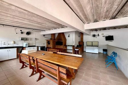 Apartamento à venda com 71m², 2 quartos e 1 vaga Apartamento à venda com 71m², 2 quartos e 1 vagaChurrasqueira