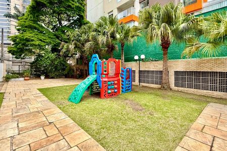 Apartamento à venda com 71m², 2 quartos e 1 vaga Apartamento à venda com 71m², 2 quartos e 1 vagaPlayground
