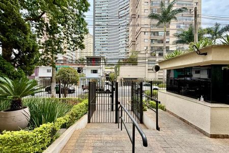 Apartamento à venda com 71m², 2 quartos e 1 vaga Apartamento à venda com 71m², 2 quartos e 1 vagaEntrada