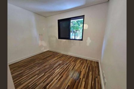 Casa à venda com 4 quartos, 200m² em Moema, São Paulo