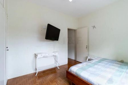 Casa à venda com 4 quartos, 200m² em Campo Belo, São Paulo
