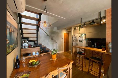 Apartamento à venda com 2 quartos, 120m² em Chácara Santo Antônio, São Paulo