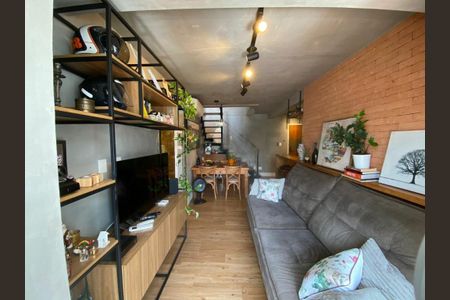Apartamento à venda com 2 quartos, 120m² em Chácara Santo Antônio, São Paulo