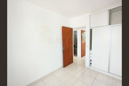 Apartamento à venda com 3 quartos, 75m² em Vila Sao Paulo, São Paulo
