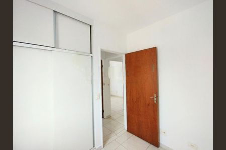 Apartamento à venda com 3 quartos, 75m² em Vila Sao Paulo, São Paulo