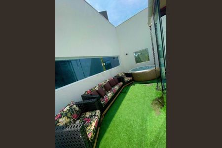 Apartamento à venda com 117m², 2 quartos e 2 vagas