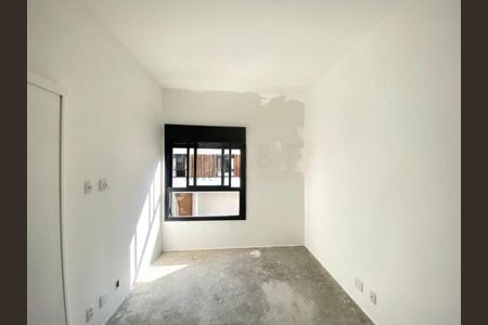 Casa à venda com 4 quartos, 310m² em Jardim Prudência, São Paulo