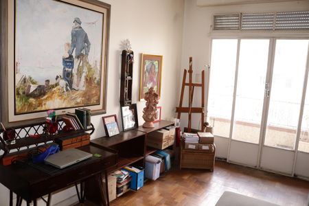 Quarto de apartamento à venda com 3 quartos, 2982m² em Higienópolis, São Paulo