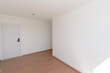 Sala de apartamento para alugar com 2 quartos, 47m² em Novo Riacho, Contagem
