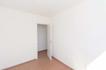 Quarto 2 de apartamento para alugar com 2 quartos, 47m² em Novo Riacho, Contagem