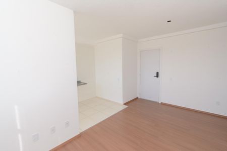 Sala de apartamento para alugar com 2 quartos, 47m² em Novo Riacho, Contagem