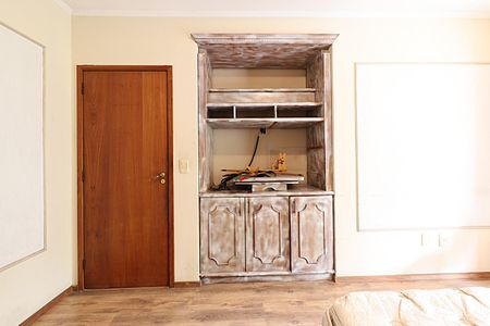 Casa para alugar com 412m², 4 quartos e 3 vagasQuarto 2