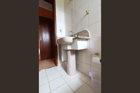 Casa para alugar com 412m², 4 quartos e 3 vagasBanheiro do Quarto 1