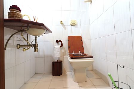 Casa para alugar com 412m², 4 quartos e 3 vagasLavabo