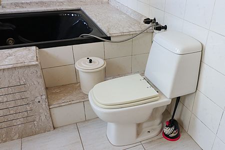 Casa para alugar com 412m², 4 quartos e 3 vagasBanheiro do Quarto 2