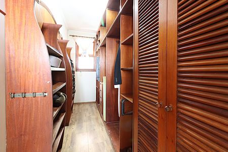 Casa para alugar com 412m², 4 quartos e 3 vagasQuarto 2