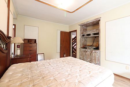 Casa para alugar com 412m², 4 quartos e 3 vagasQuarto 2