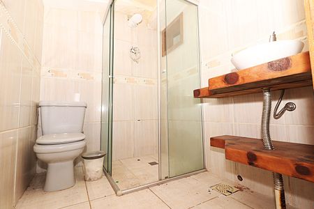 Casa para alugar com 412m², 4 quartos e 3 vagasBanheiro de Serviço