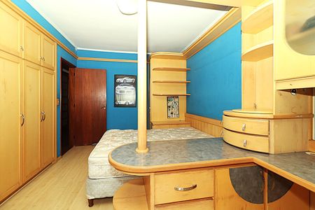 Casa para alugar com 412m², 4 quartos e 3 vagasQuarto 3