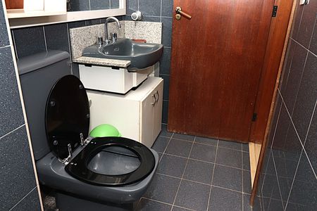 Casa para alugar com 412m², 4 quartos e 3 vagasBanheiro do Quarto 3