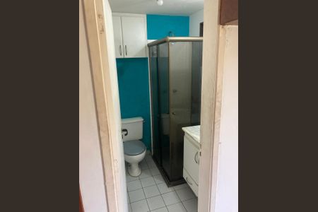 Apartamento à venda com 71m², 3 quartos e 1 vaga Apartamento à venda com 71m², 3 quartos e 1 vagaBanheiro