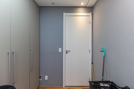 Quarto 1 de apartamento à venda com 2 quartos, 32m² em Itaquera, São Paulo