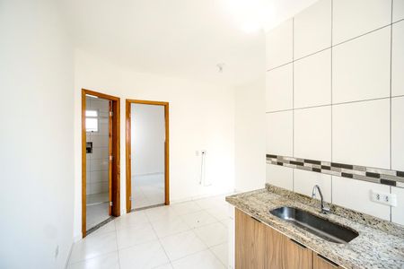 Sala/Cozinha de apartamento para alugar com 1 quarto, 35m² em Vila Moreira, São Paulo